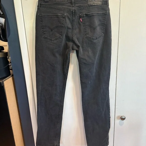 Levi's Men's Dark Gray Straight Jeans - Picture 3 of 5